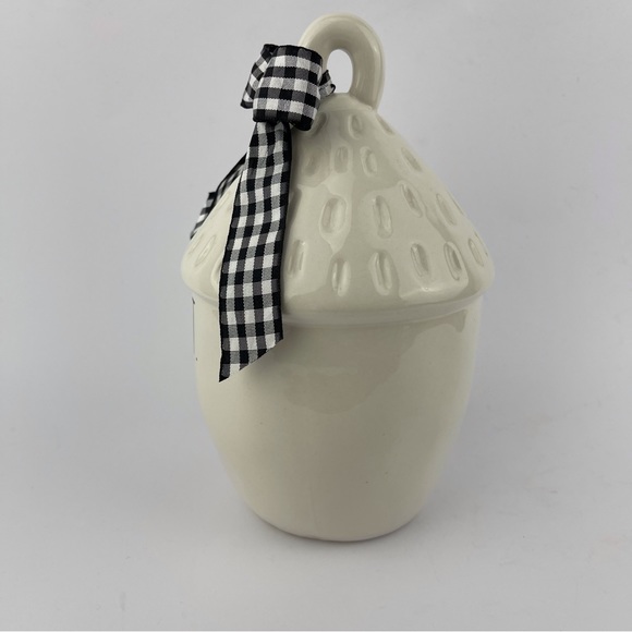 Rae Dunn Birdhouse Nest - Picture 2 of 9